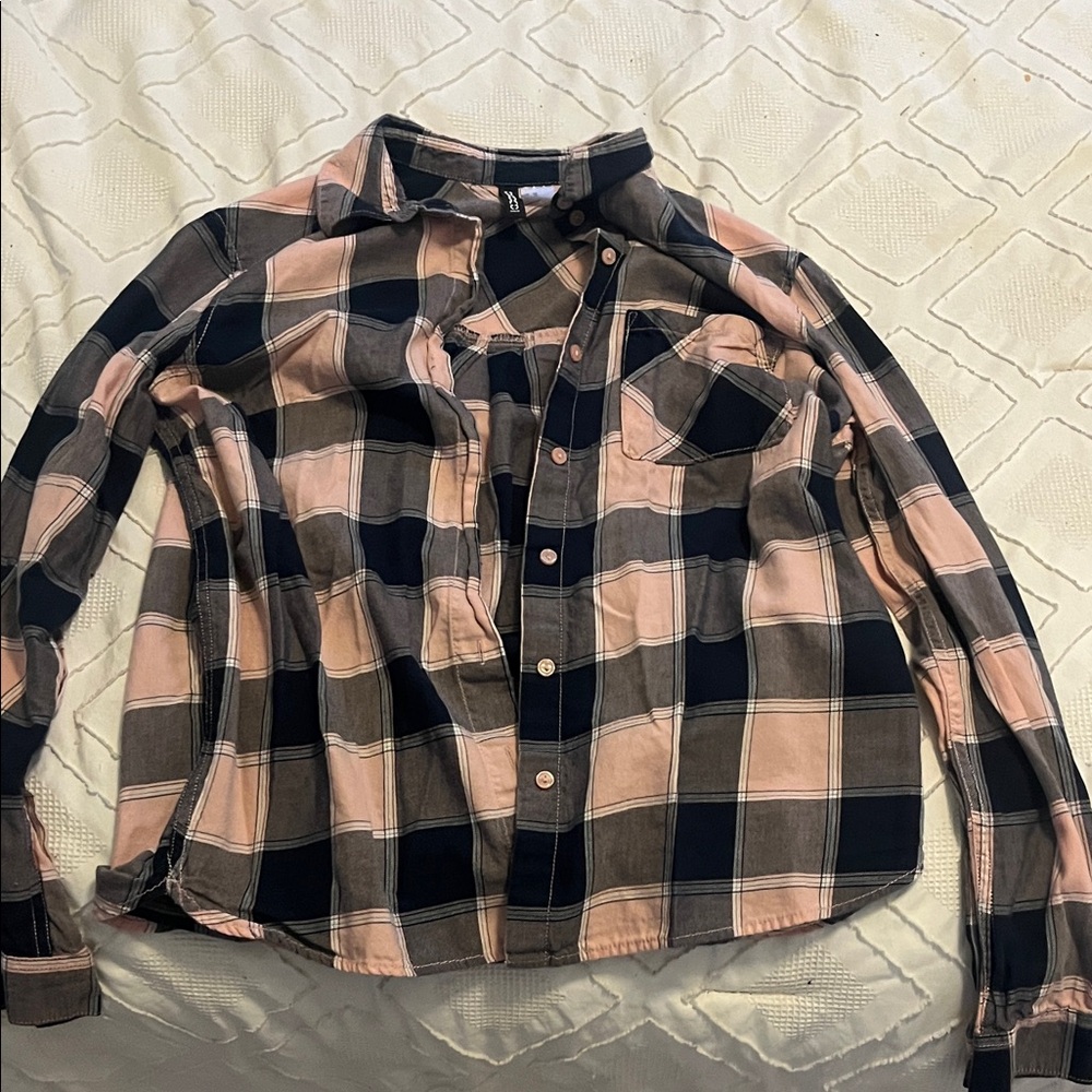 H&M Divided Plaid Shirt in Pink and Navy